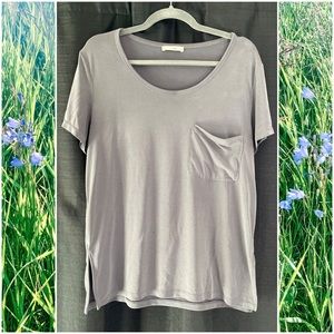🌿 3 for $10 • Wilfred Free T Shirt